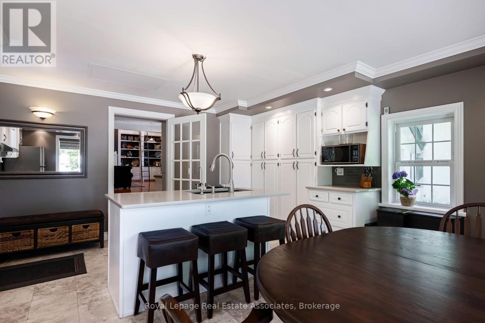 421194 CONCESSION 6 NDR - 9