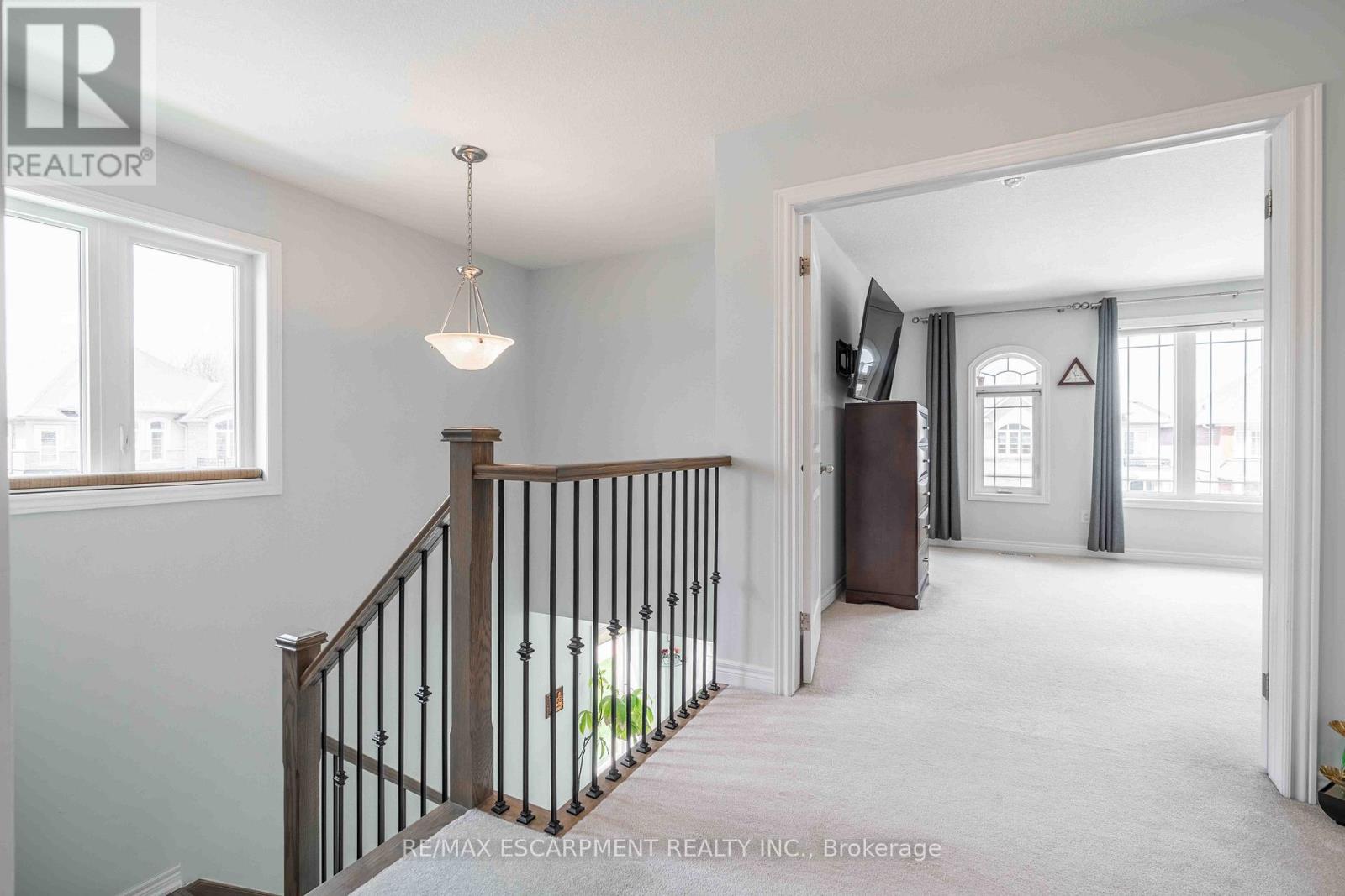 3 NARBONNE CRESCENT - 33