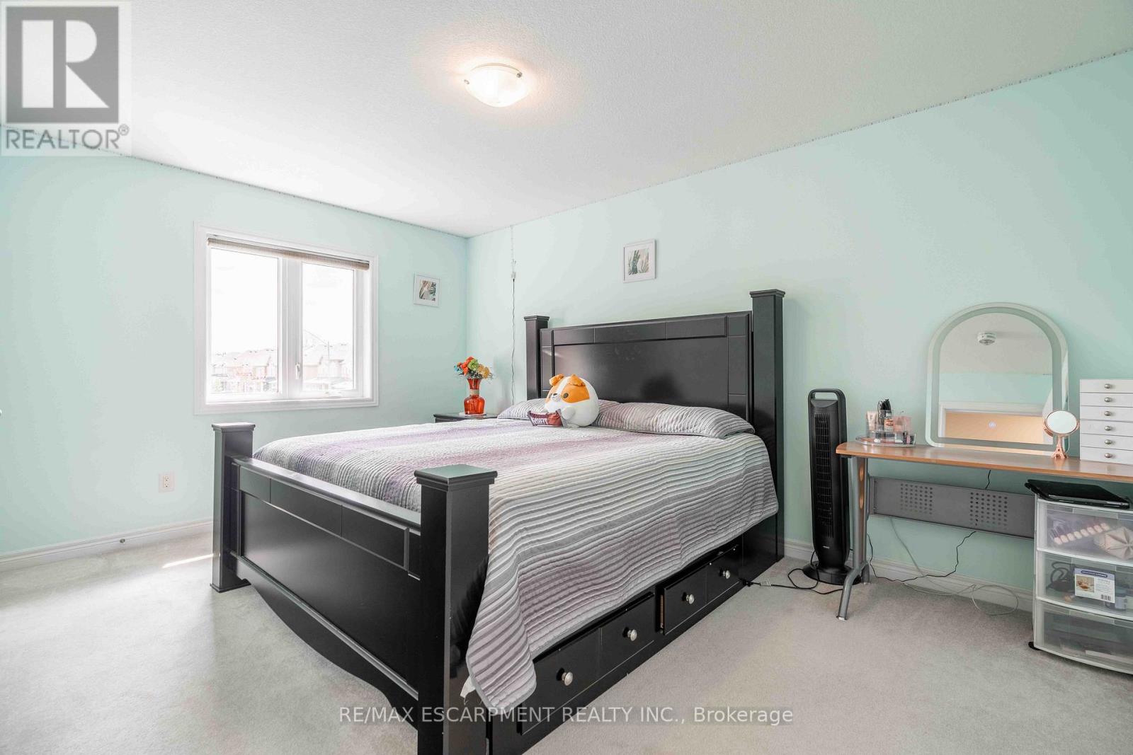 3 NARBONNE CRESCENT - 37