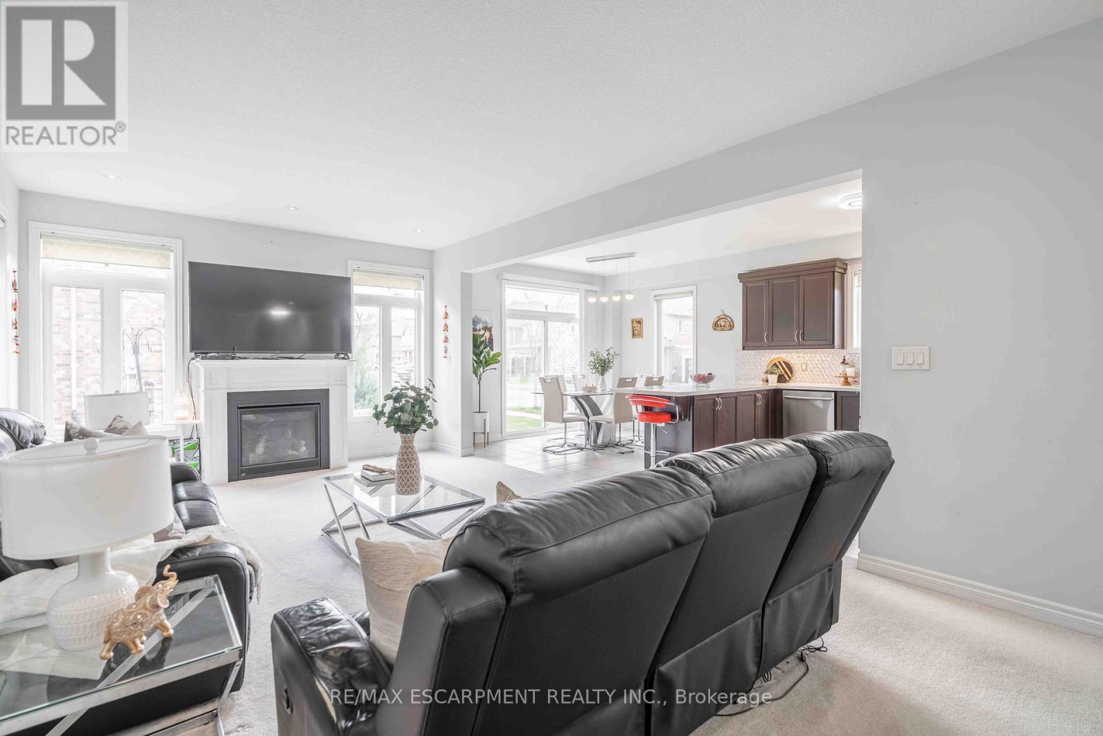 3 NARBONNE CRESCENT - 9