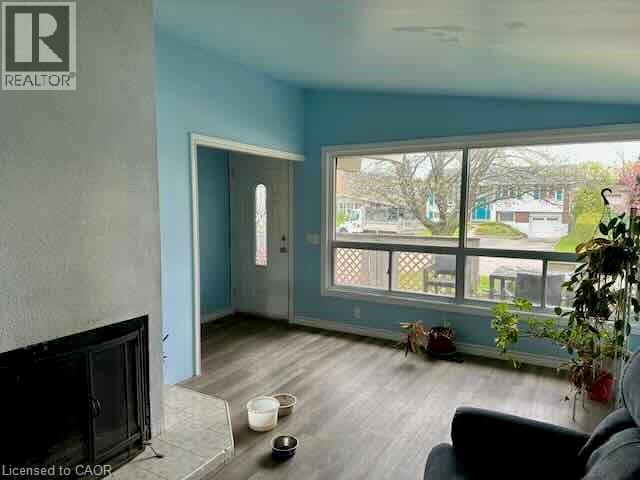 126 LILACSIDE Drive - 5