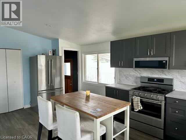 126 LILACSIDE Drive - 2