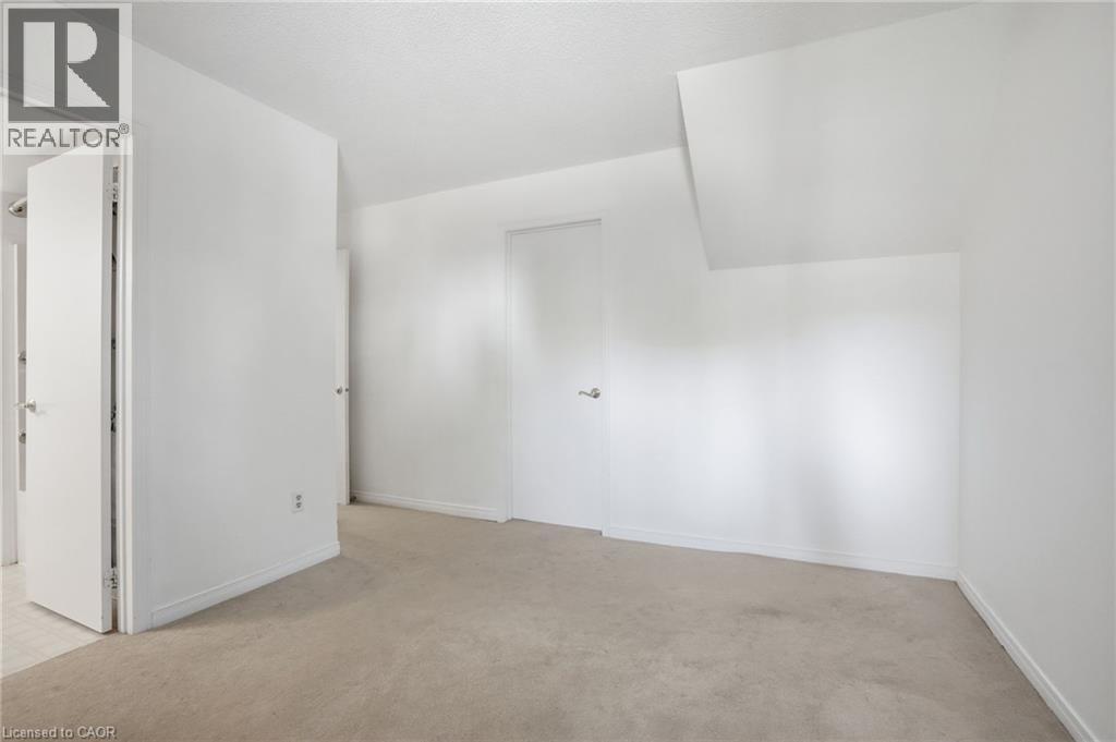 #65 2530 NORTHAMPTON Boulevard - 16