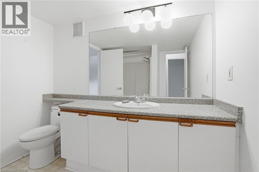 #65 2530 NORTHAMPTON Boulevard - 18