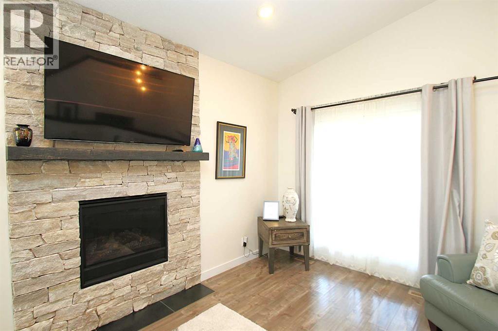73 Longmire Close - 16