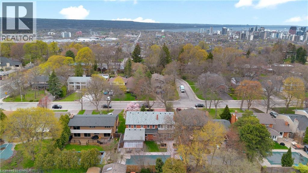 17 BRAEMAR Place - 50