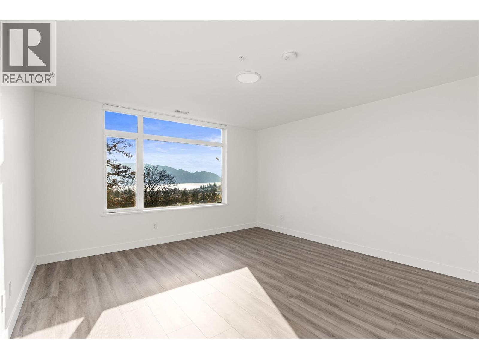 #207 2760 Olalla Road - 22
