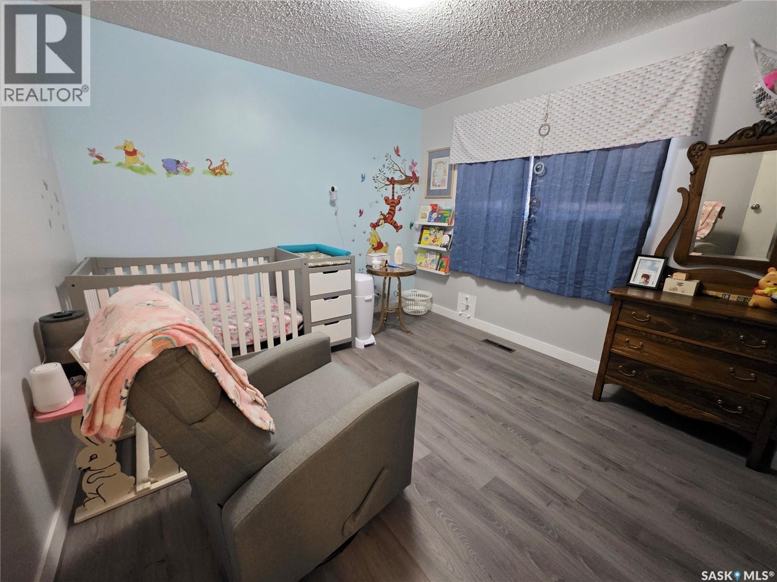 303 13th AVENUE NE - Image 11