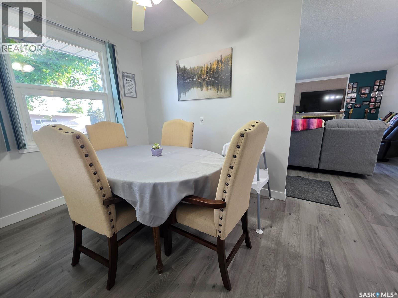 303 13th AVENUE NE - Image 4