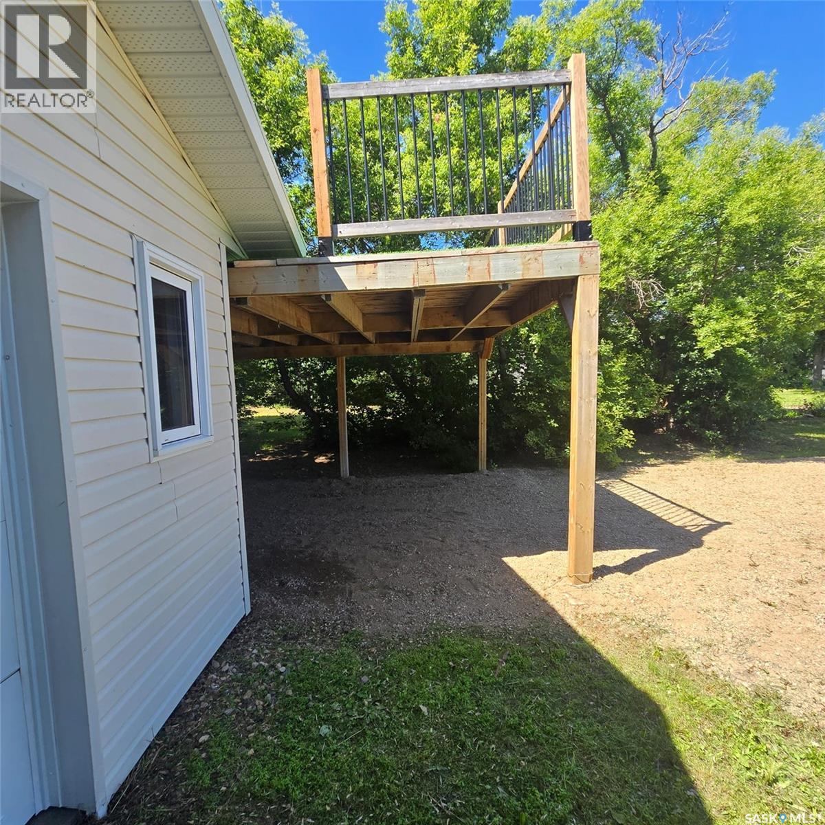 608 Whyte STREET - 30