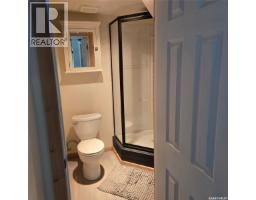 608 Whyte Street, Loreburn, SK S0H2S0 Photo 11