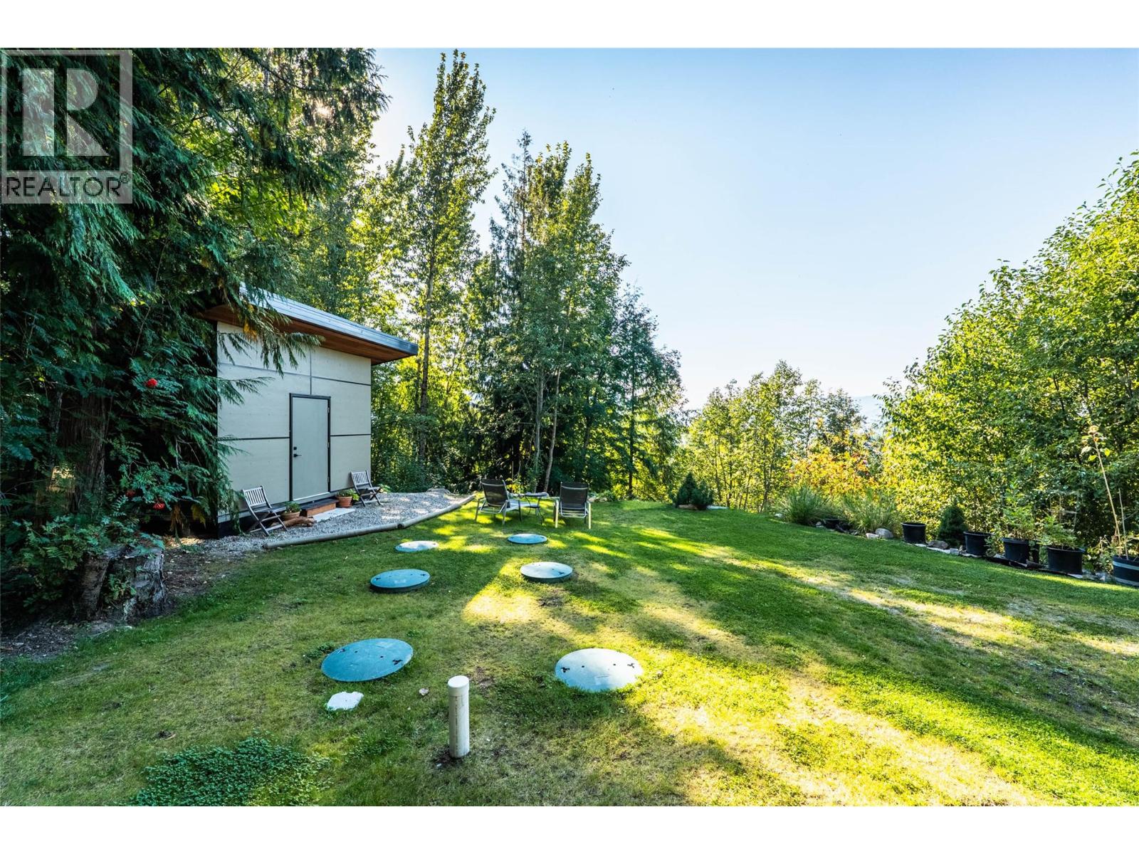 1409 Ash Street - 70