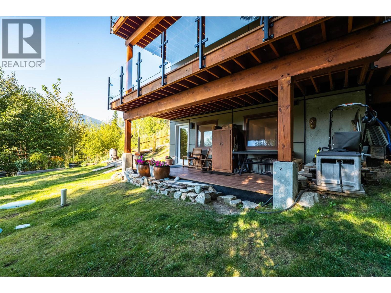 1409 Ash Street - 72