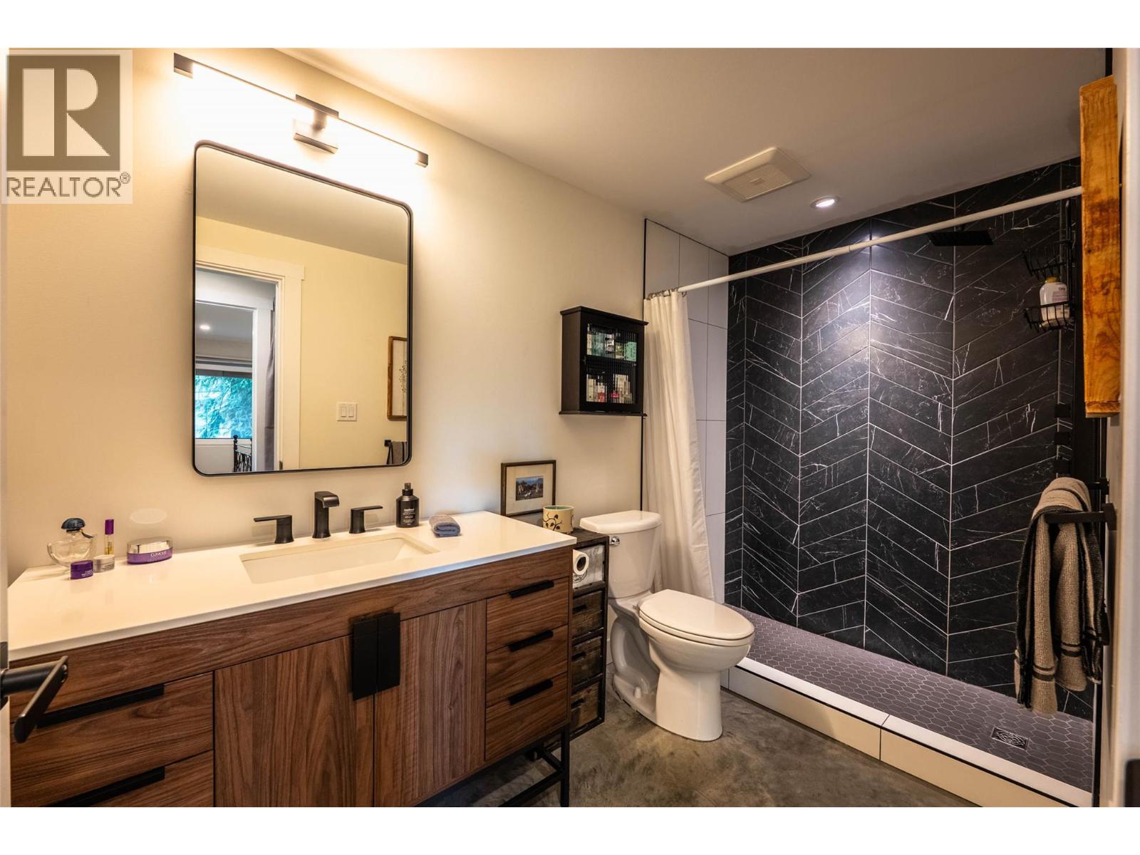1409 Ash Street - 67