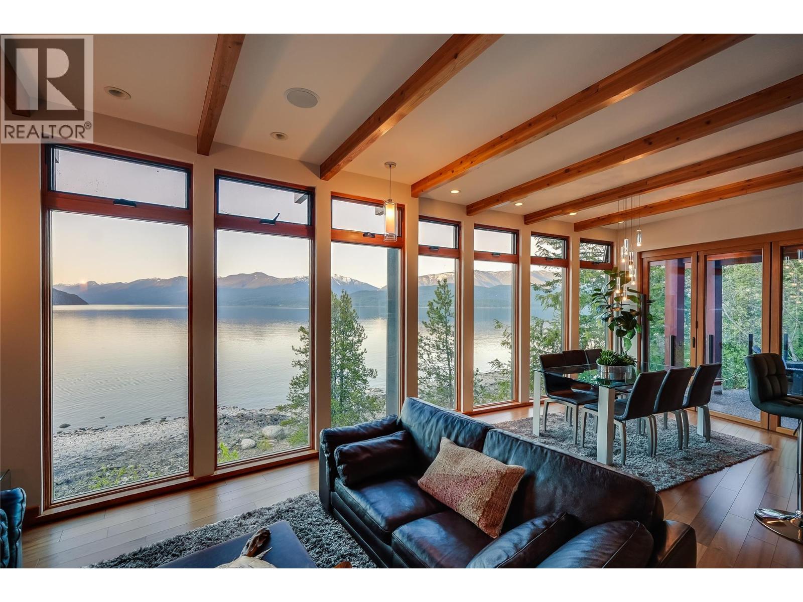 285 Kootenay Lake Road - 86