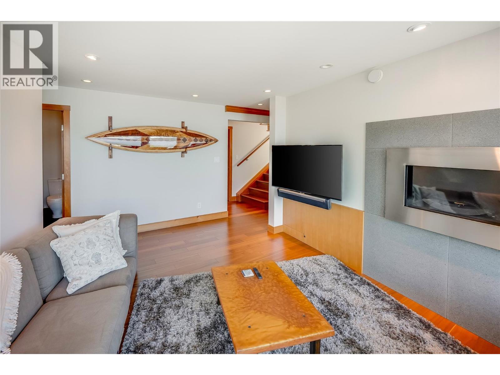 285 Kootenay Lake Road - 49