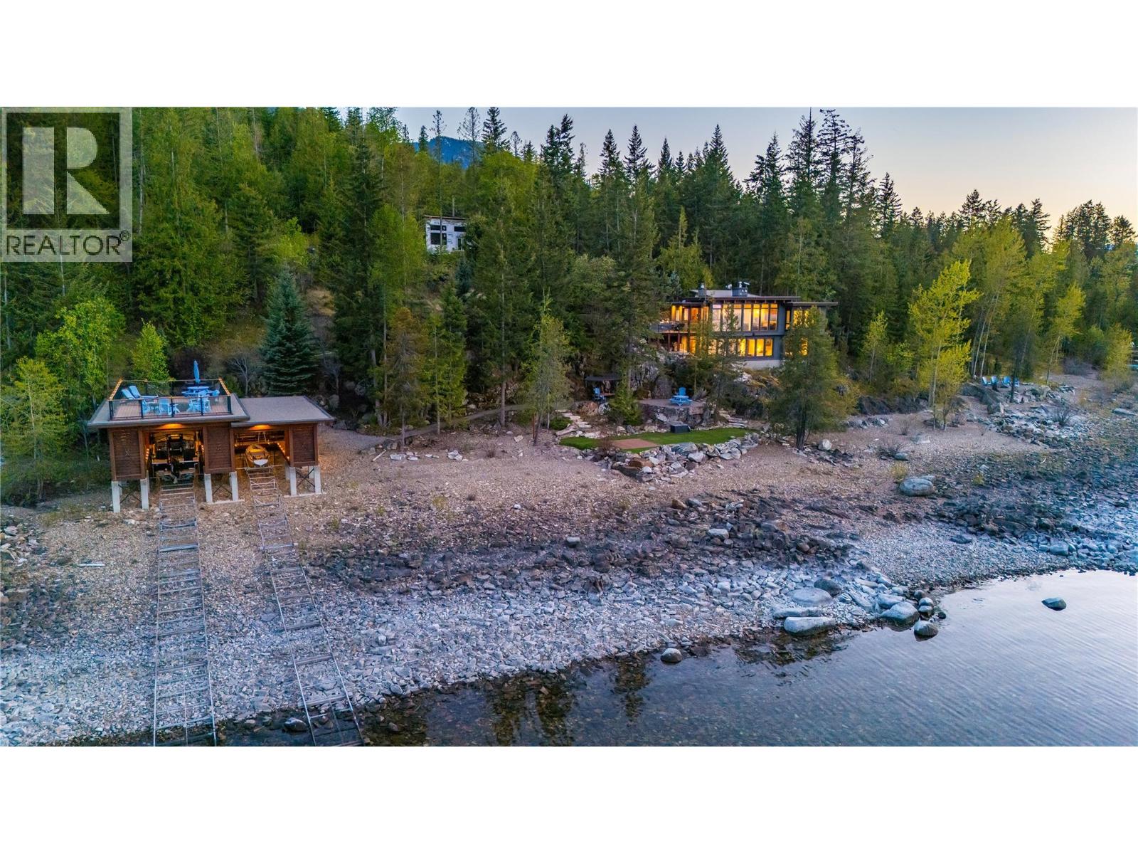 285 Kootenay Lake Road - 96