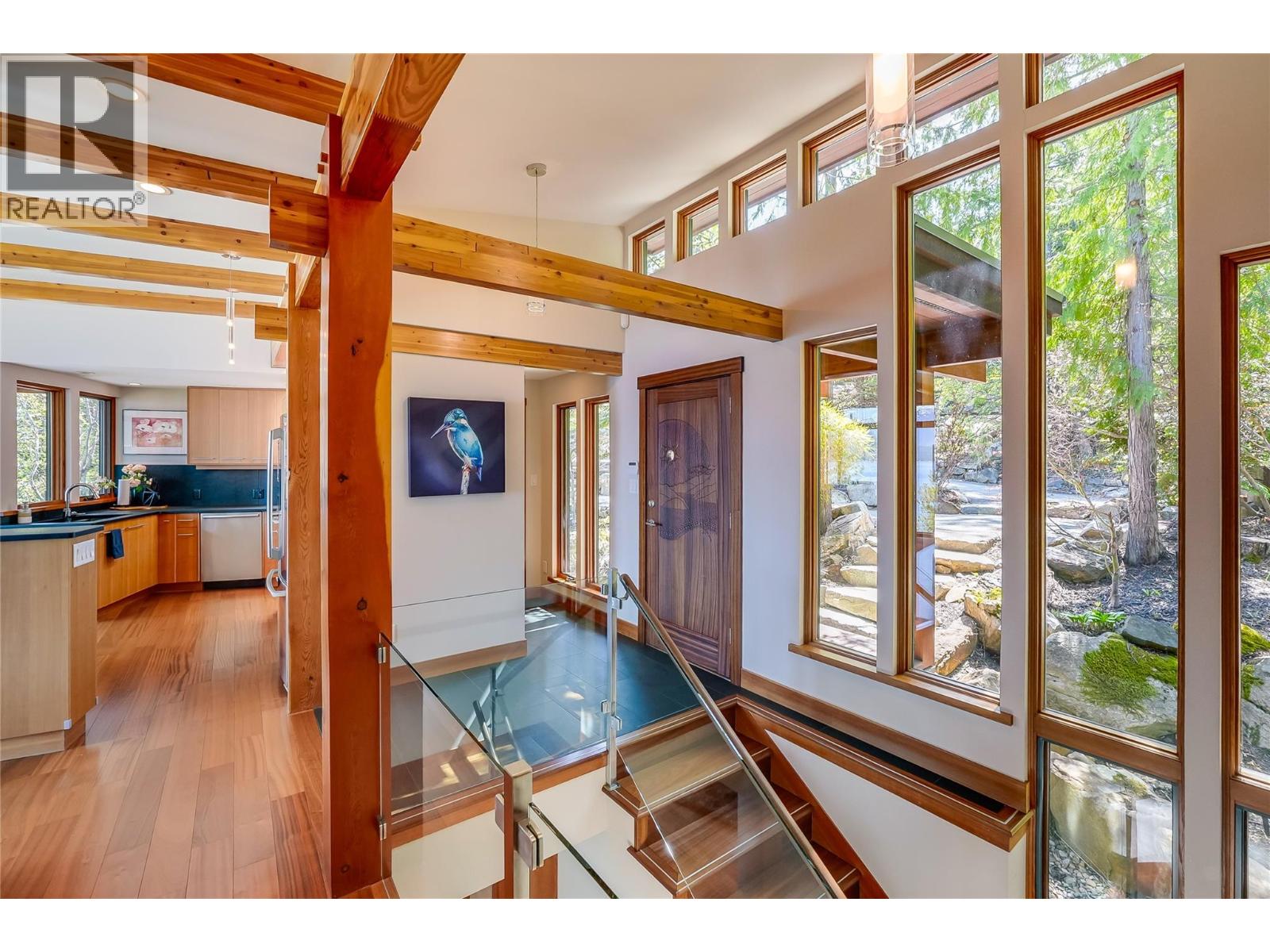 285 Kootenay Lake Road - 29