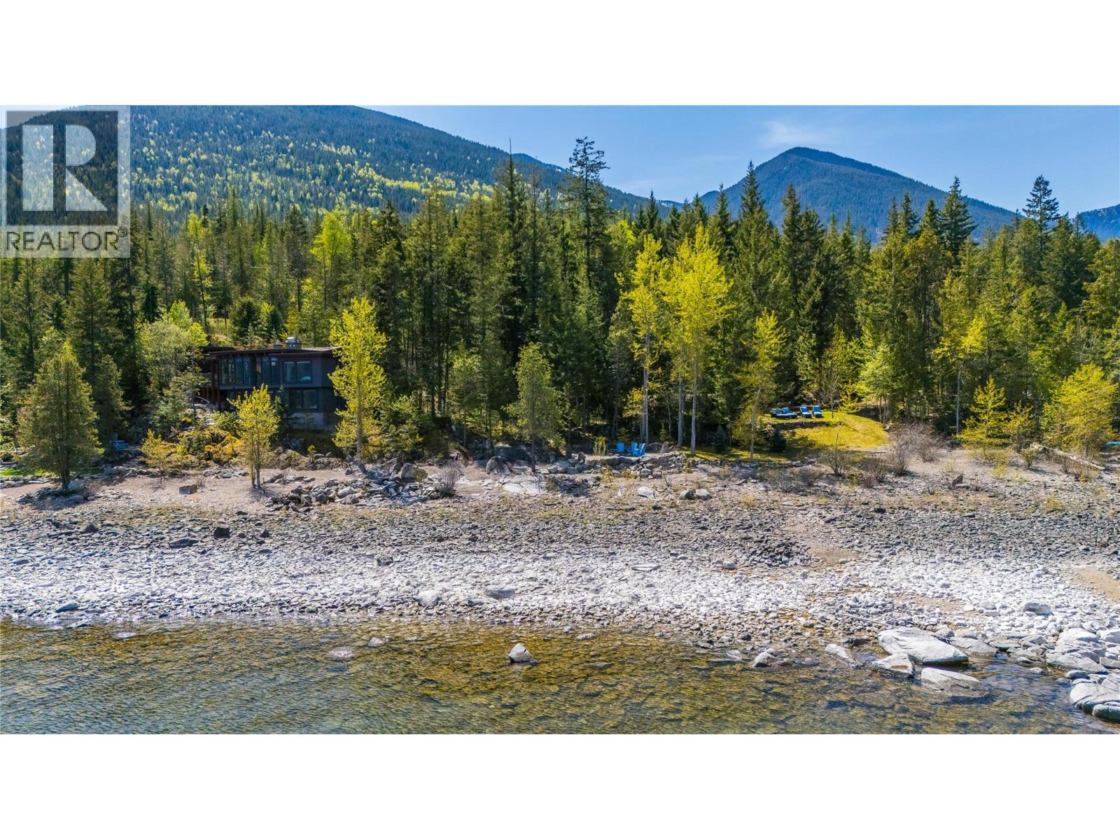 283 Kootenay Lake Road, Procter — photo 3