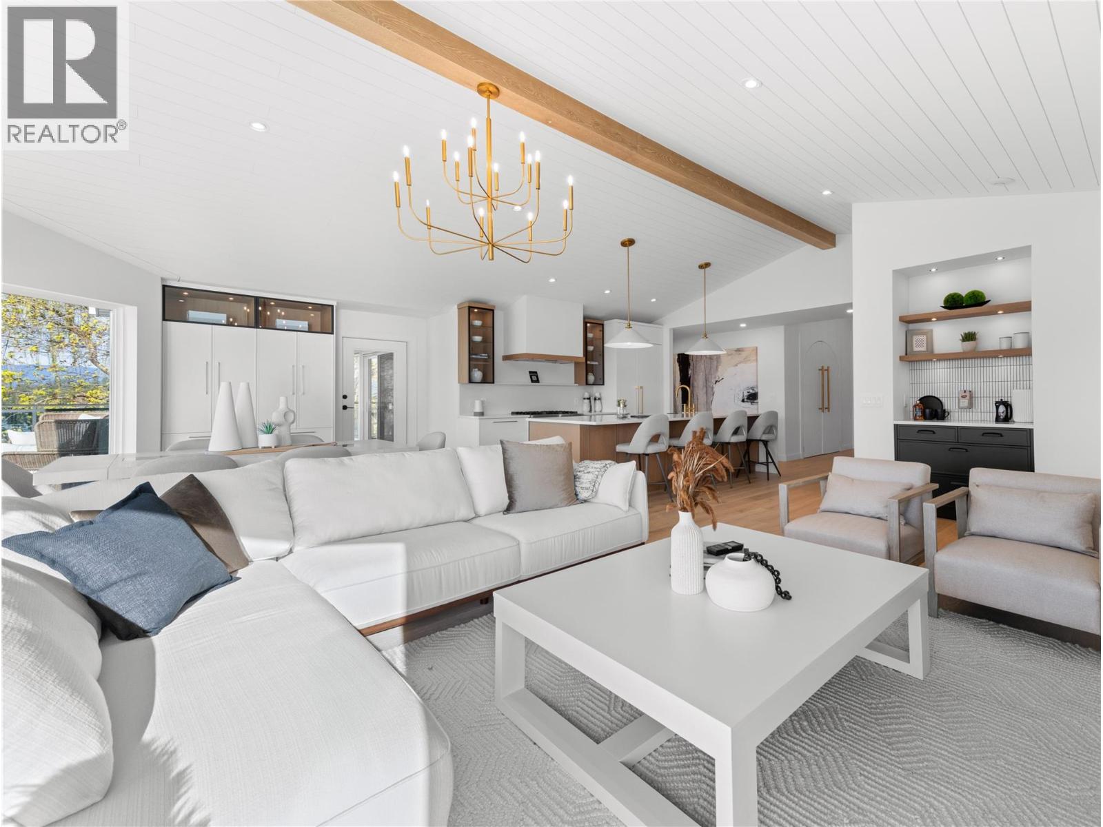 5538 Lakeshore Road - 25