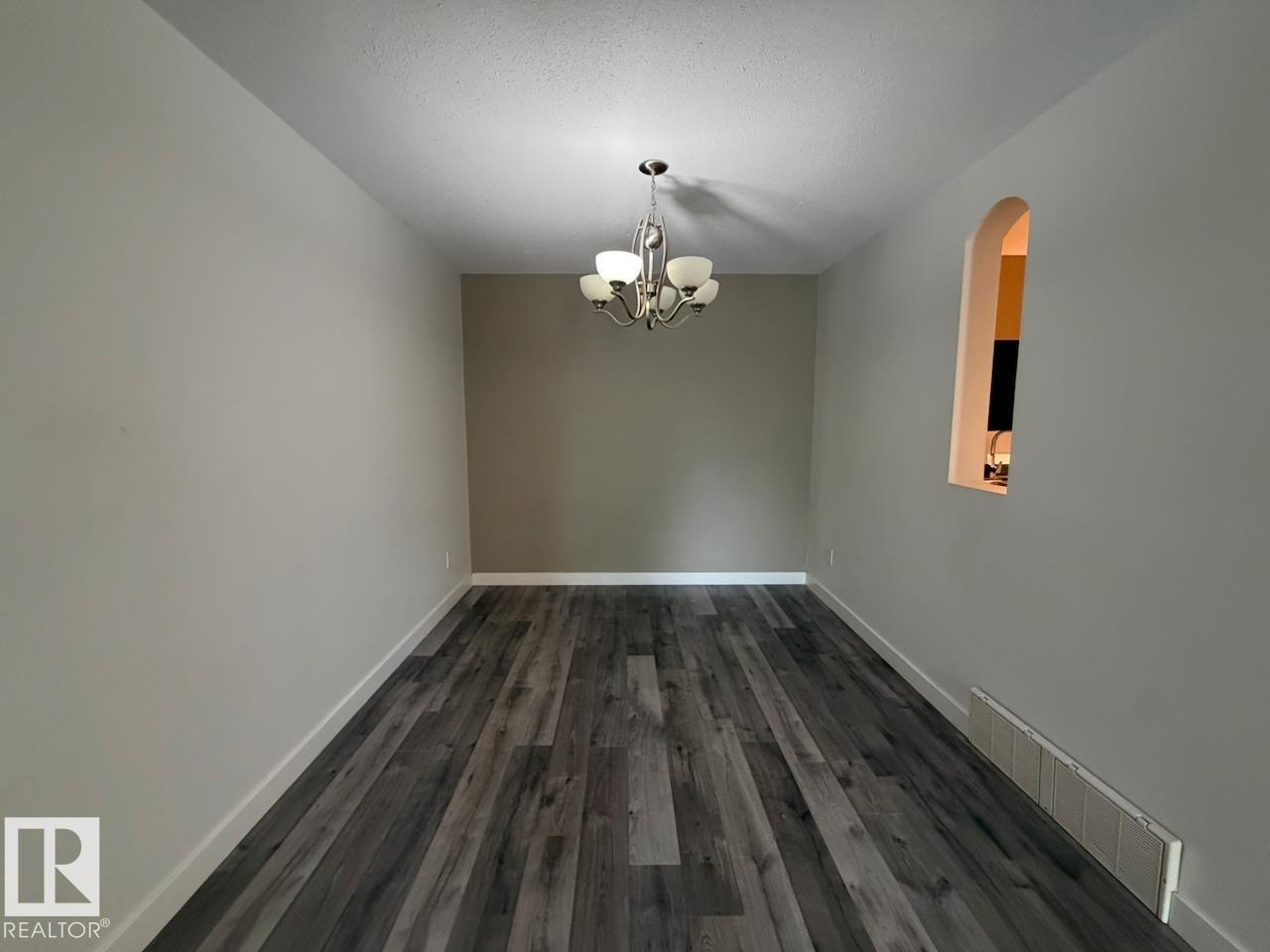 14597 121 ST NW - 9