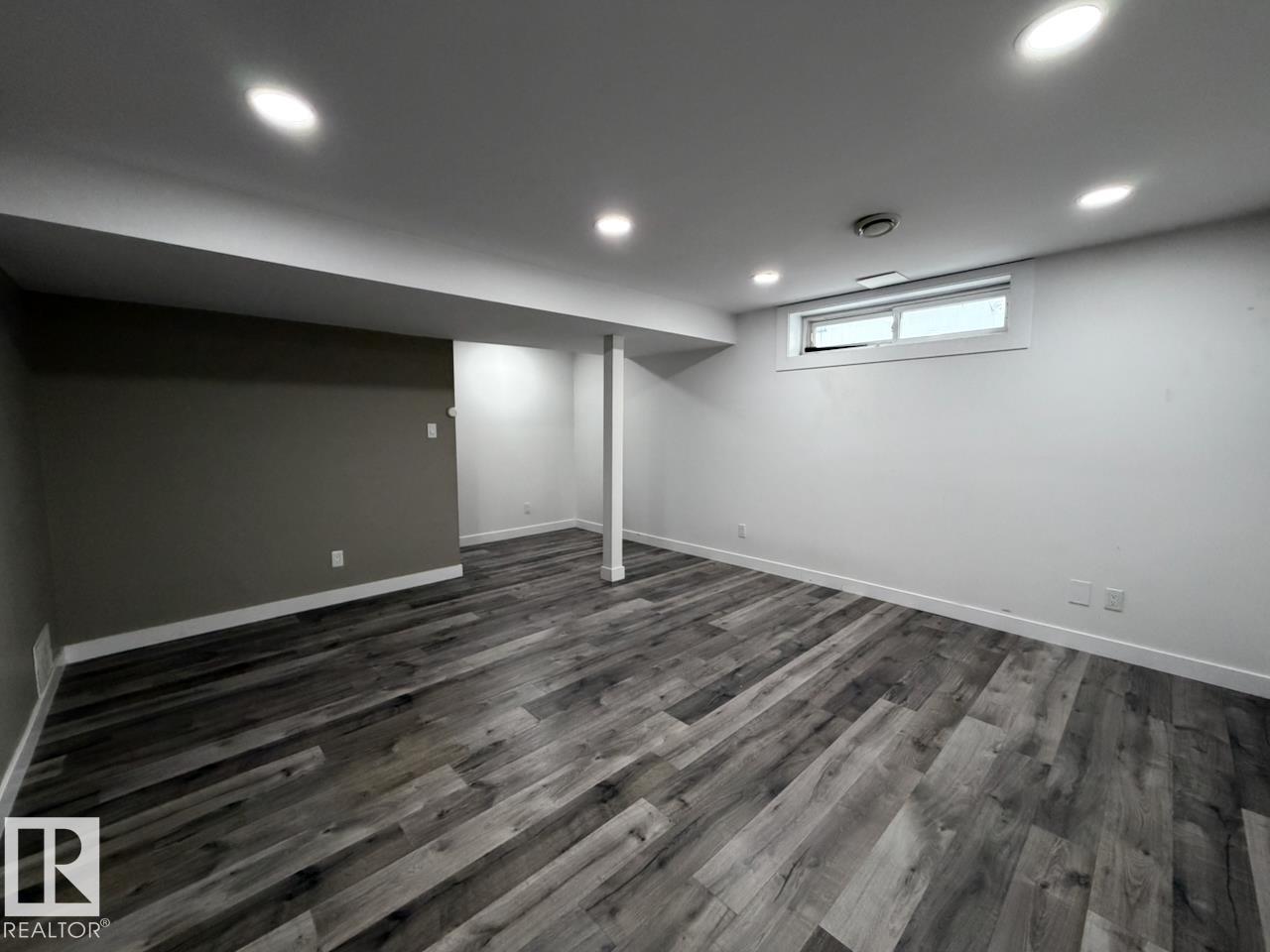 14597 121 ST NW - 21