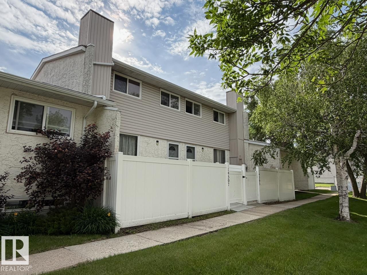 14597 121 ST NW - 1