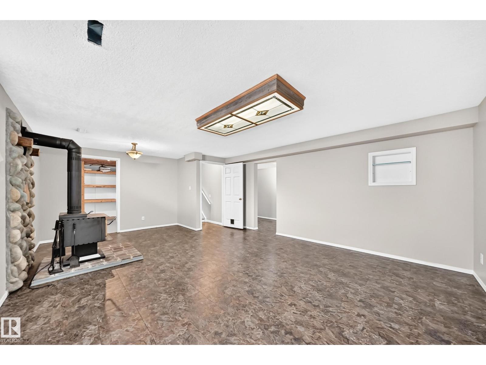 28 DALTON Close - 33