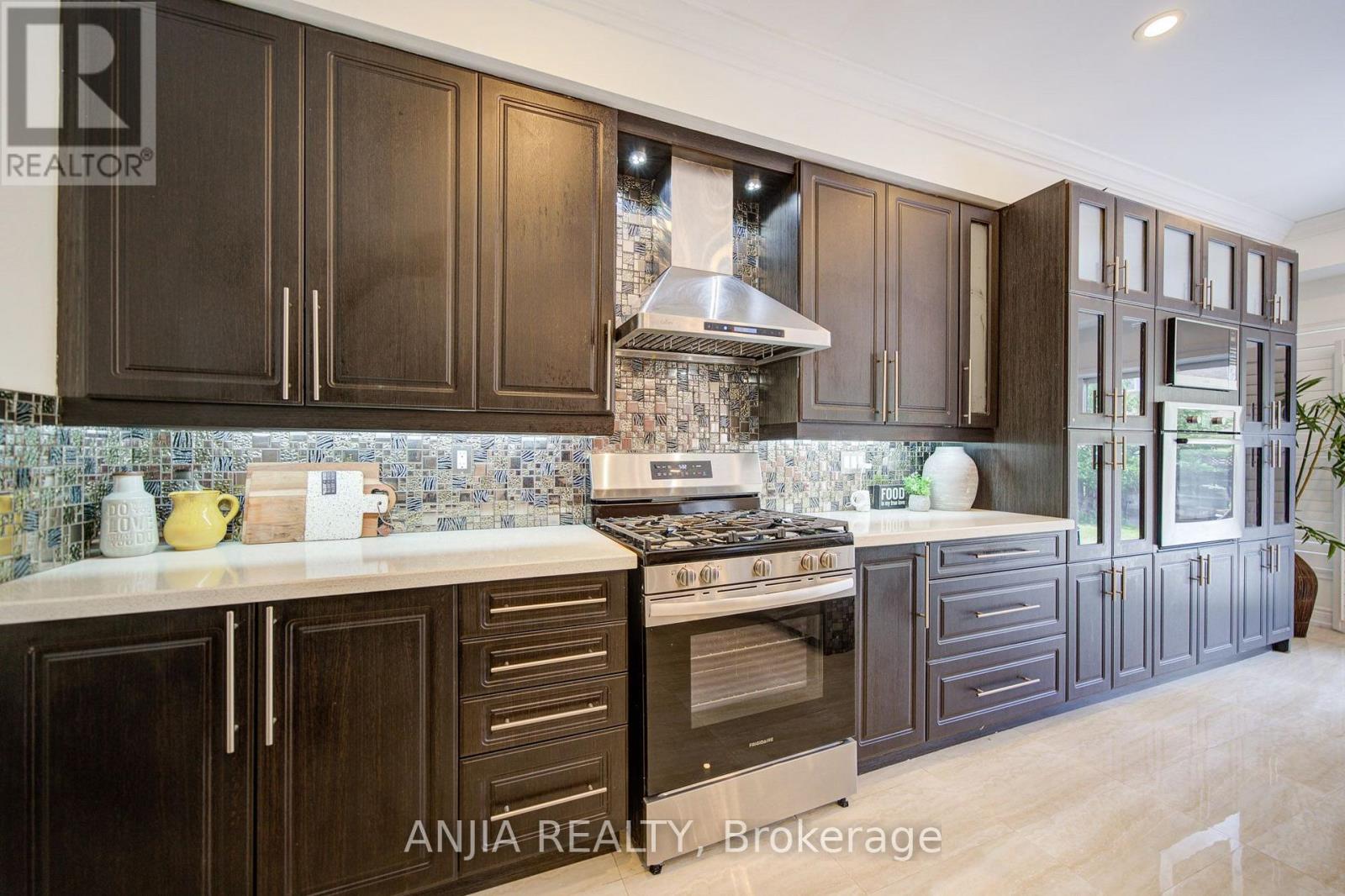 23 APPLEVIEW ROAD - Image 17