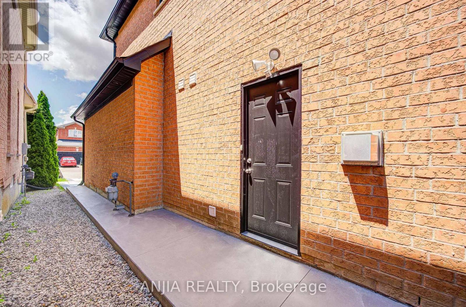 23 APPLEVIEW ROAD - Image 37