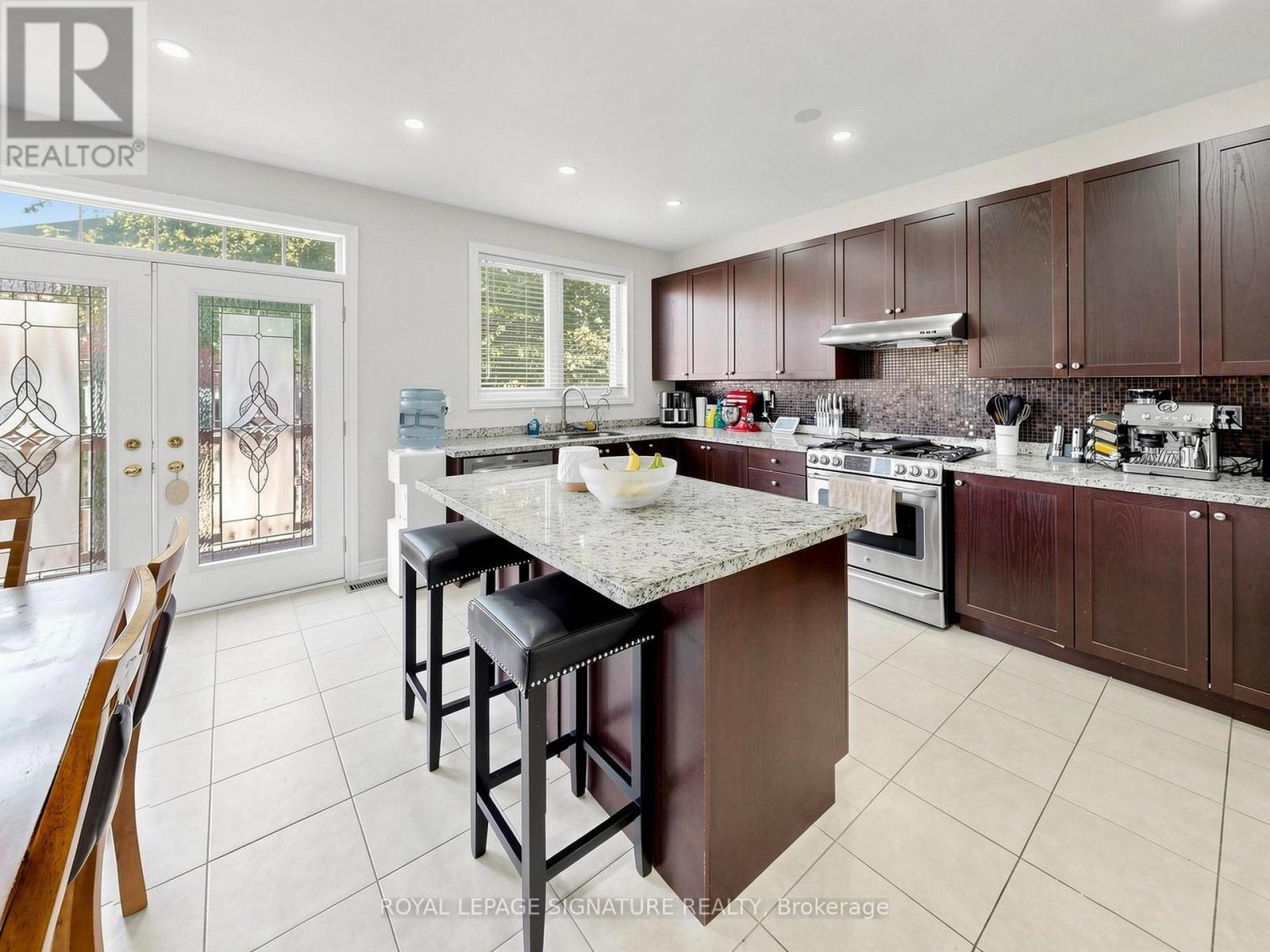 208 WESTON DRIVE - 13