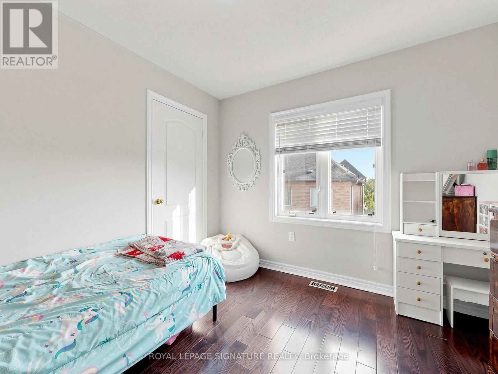 208 WESTON DRIVE - 34
