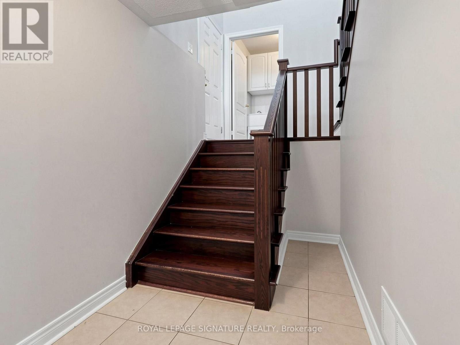 208 WESTON DRIVE - 41