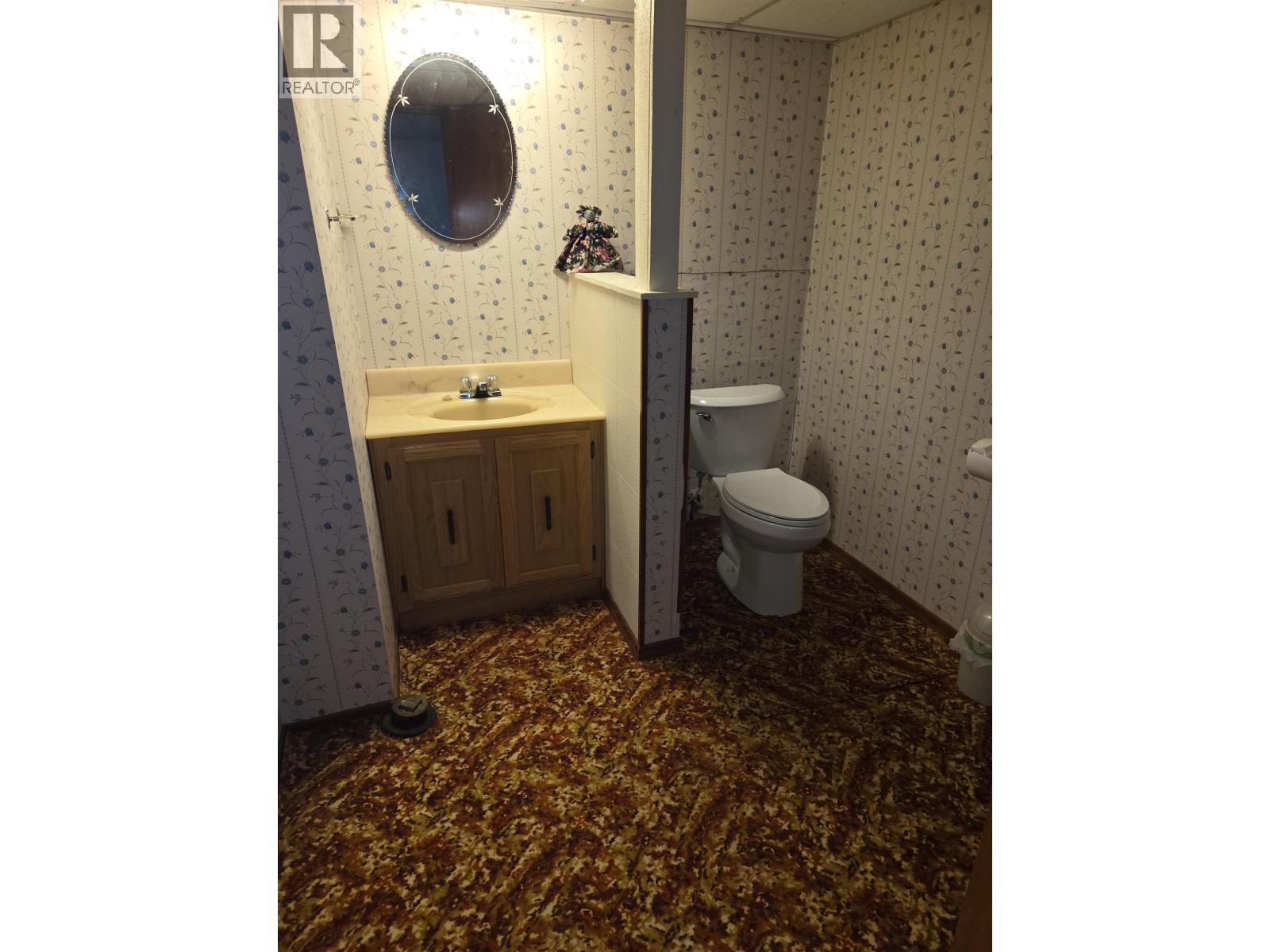 21565 HART HIGHWAY - 17
