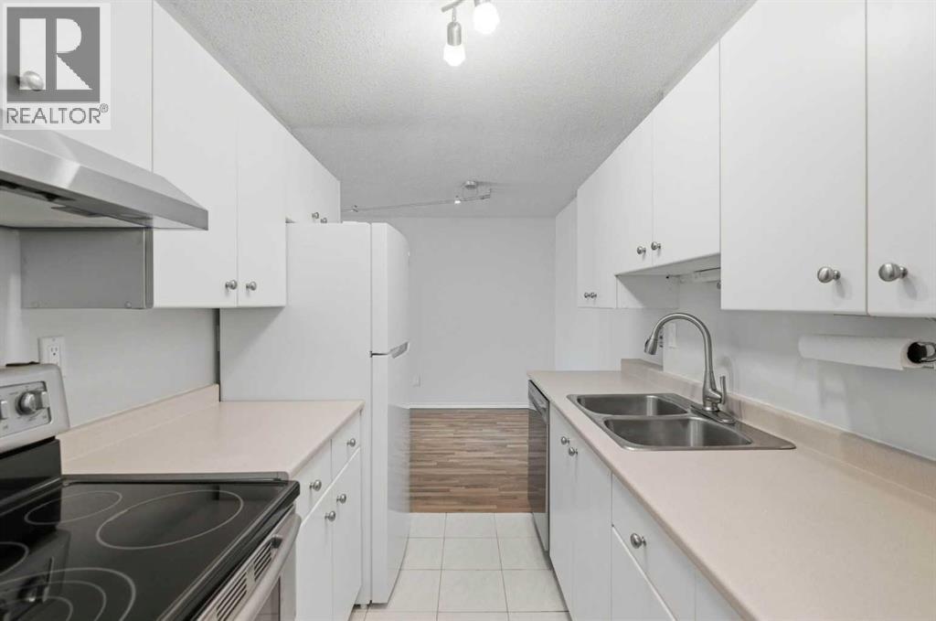 #14D 80 Galbraith Drive SW - 15