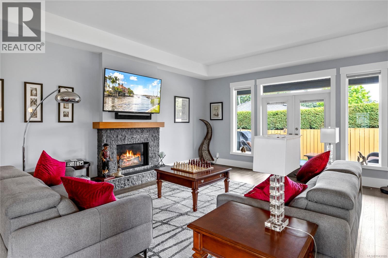 679 Chelsea Pl - Image 3