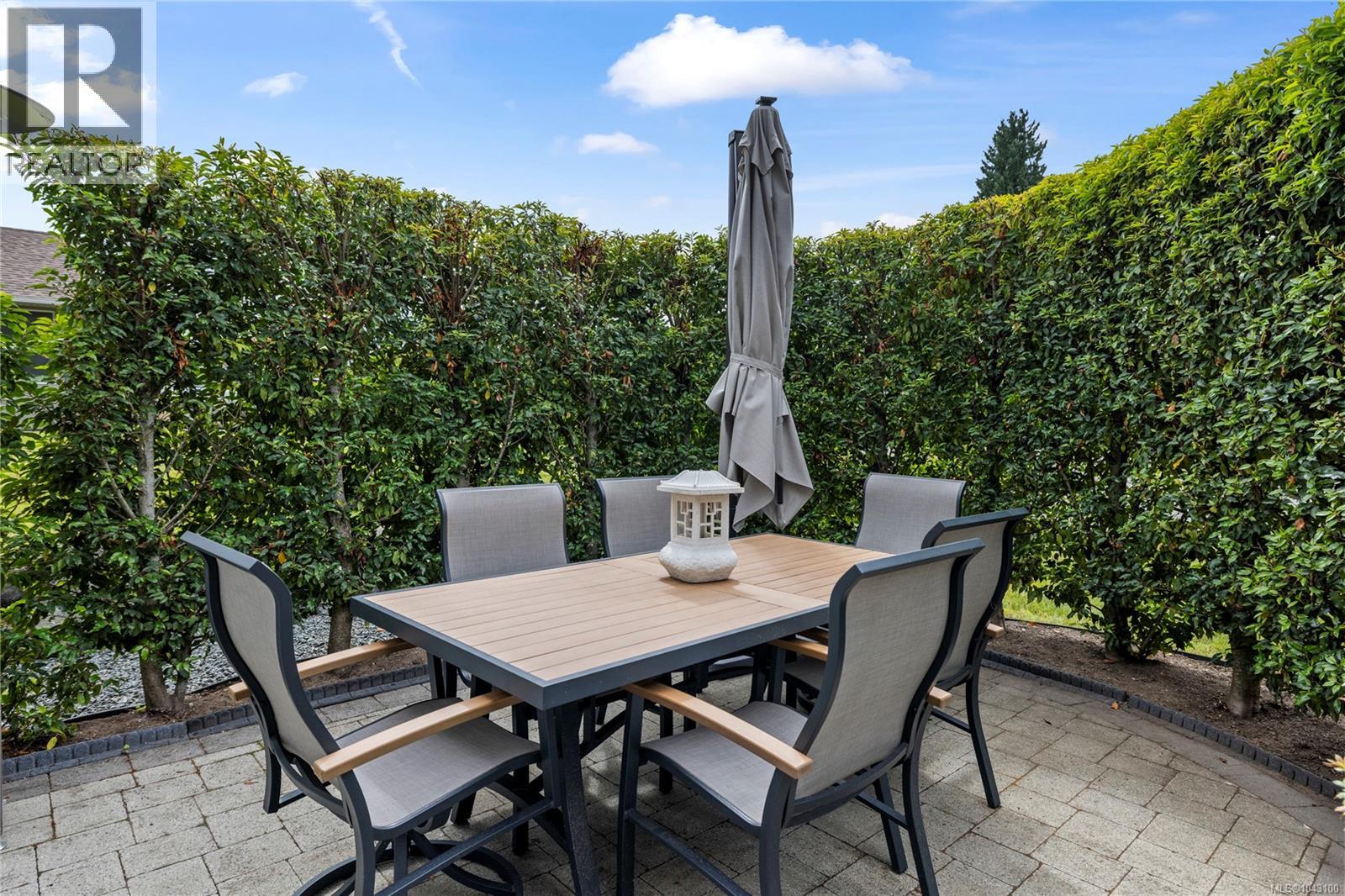 679 Chelsea Pl - Image 35