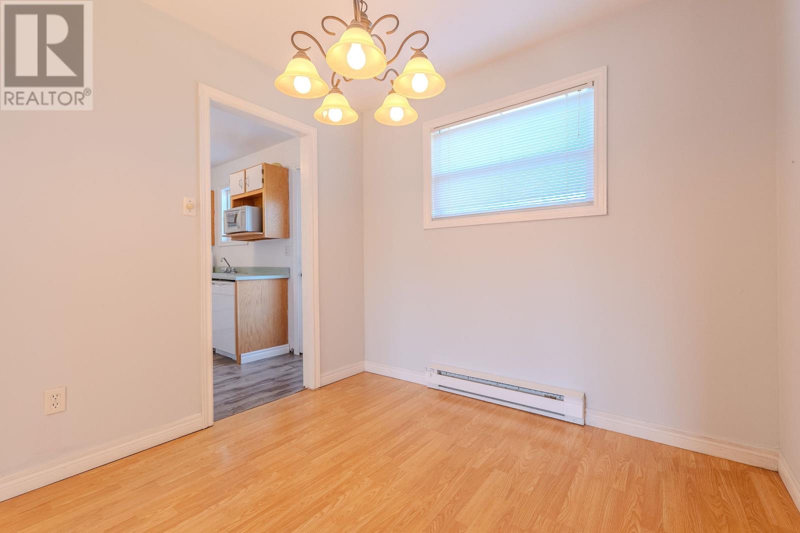 31 Wyatt Boulevard - Image 20
