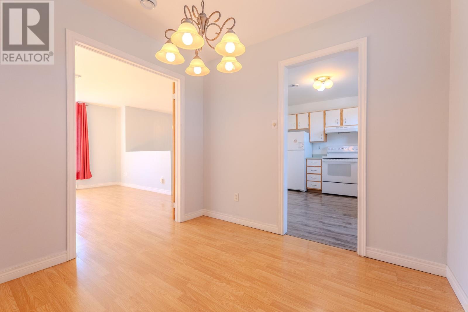 31 Wyatt Boulevard - Image 21