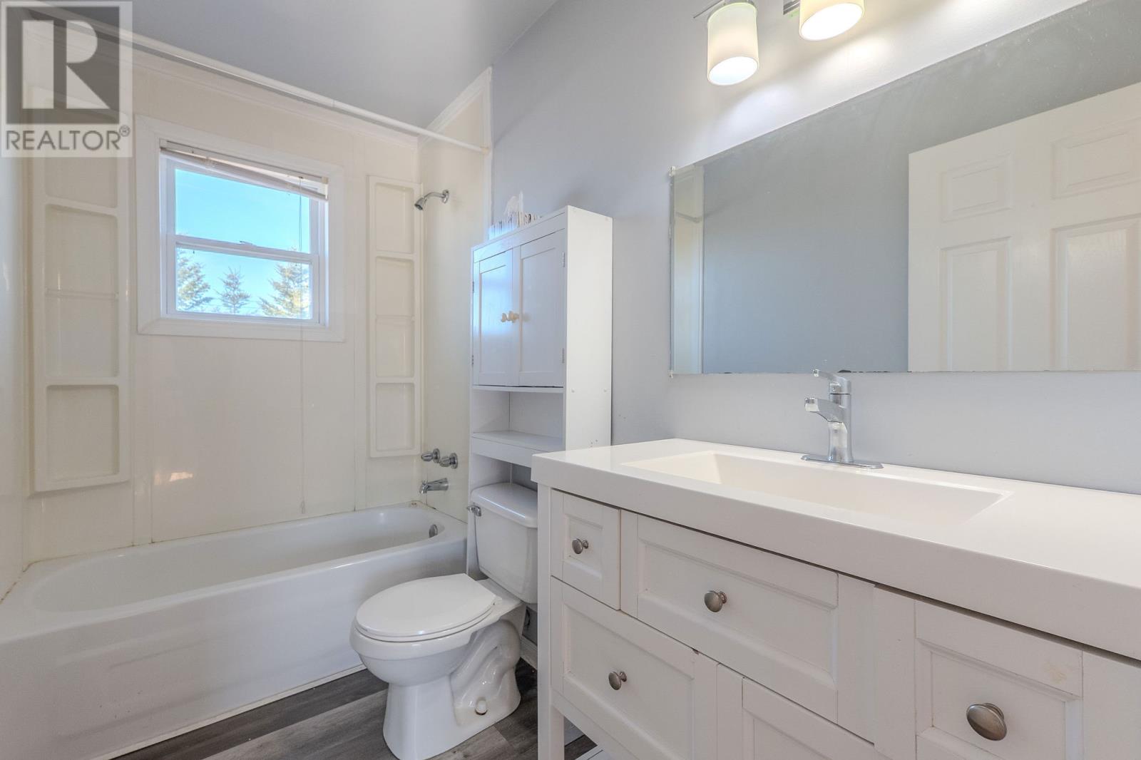 31 Wyatt Boulevard - Image 25