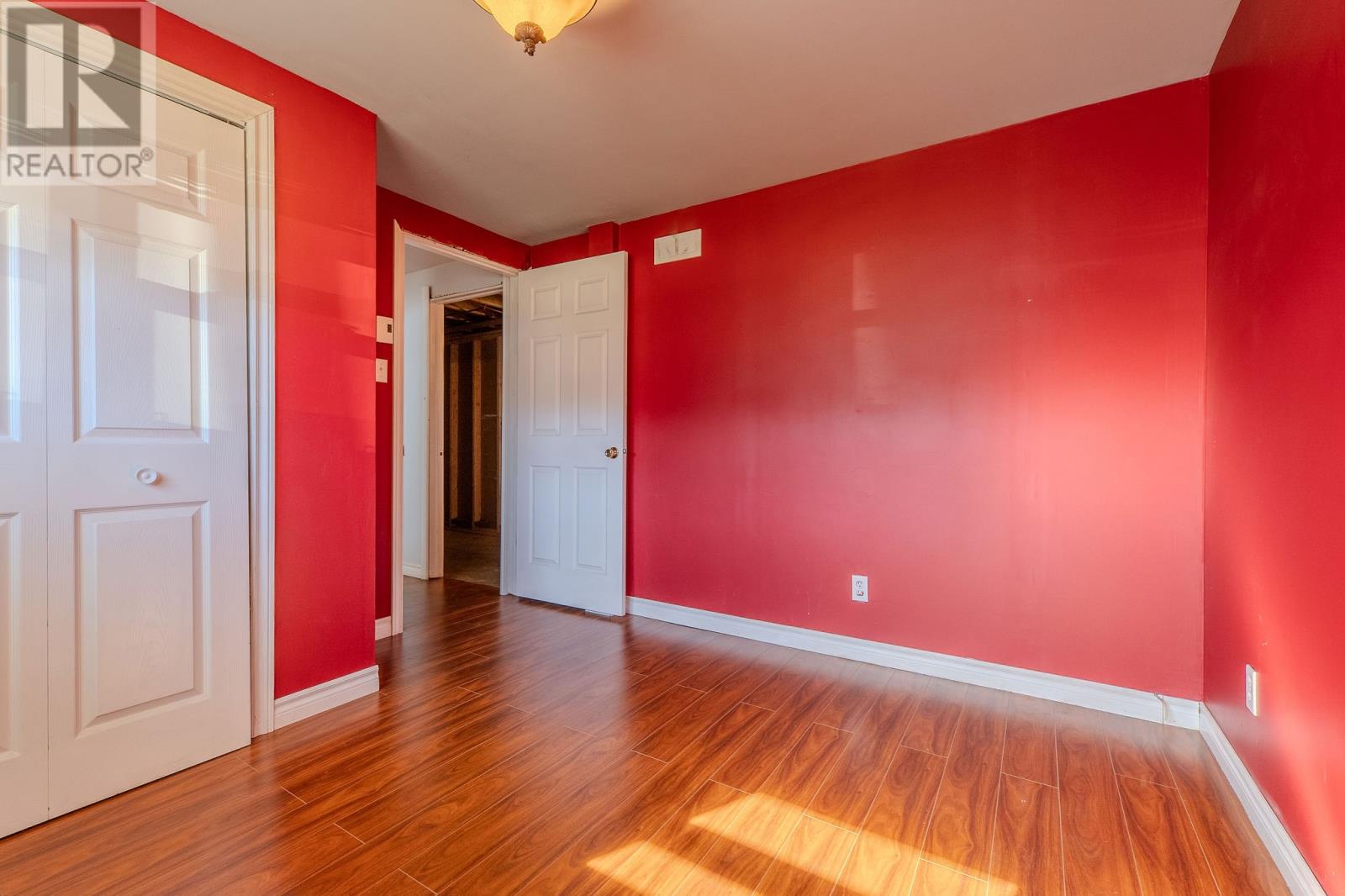 31 Wyatt Boulevard - Image 37
