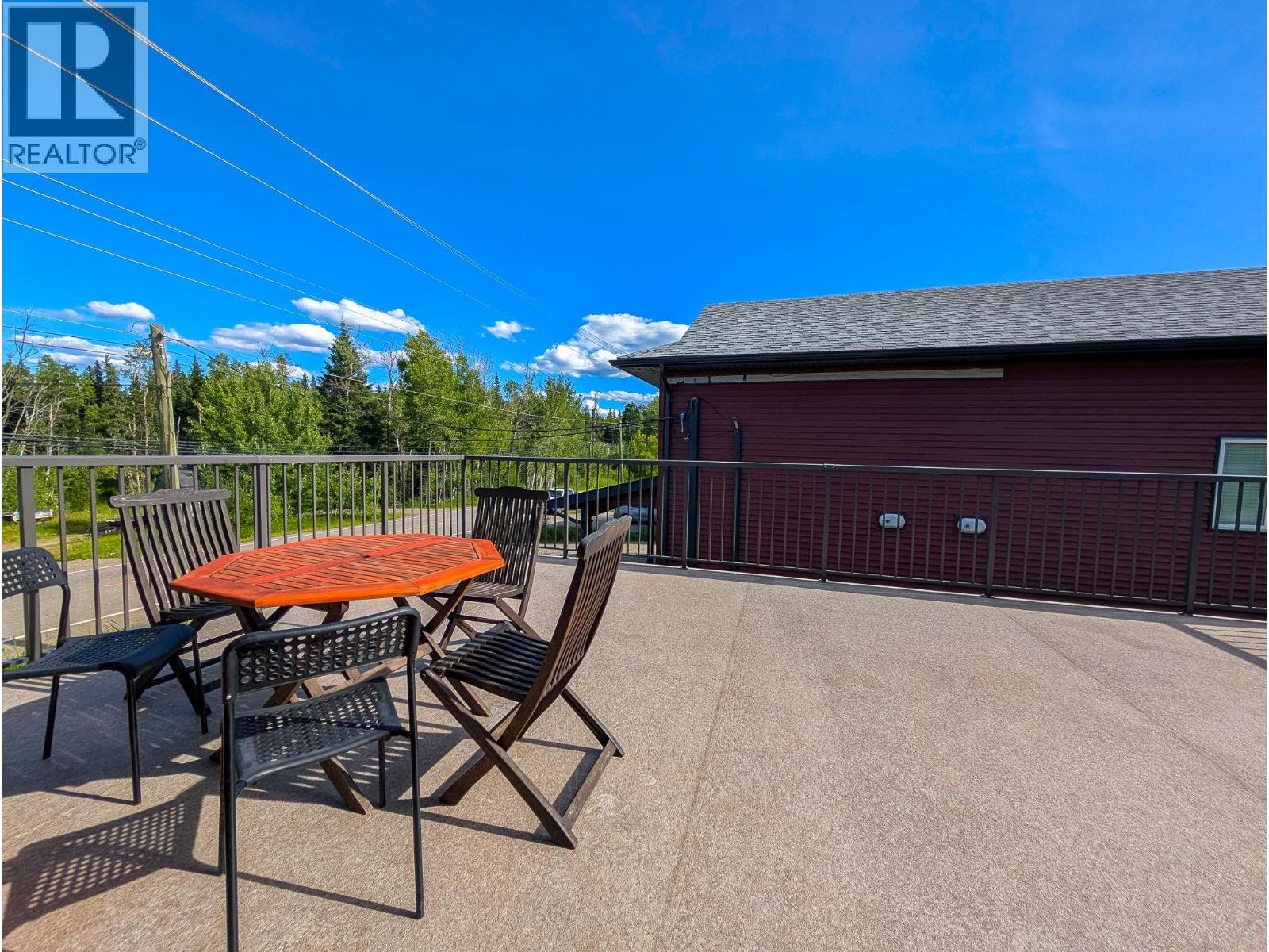 Photo 13 of 31 — 1253 N BLACKBURN ROAD · Prince George, BC