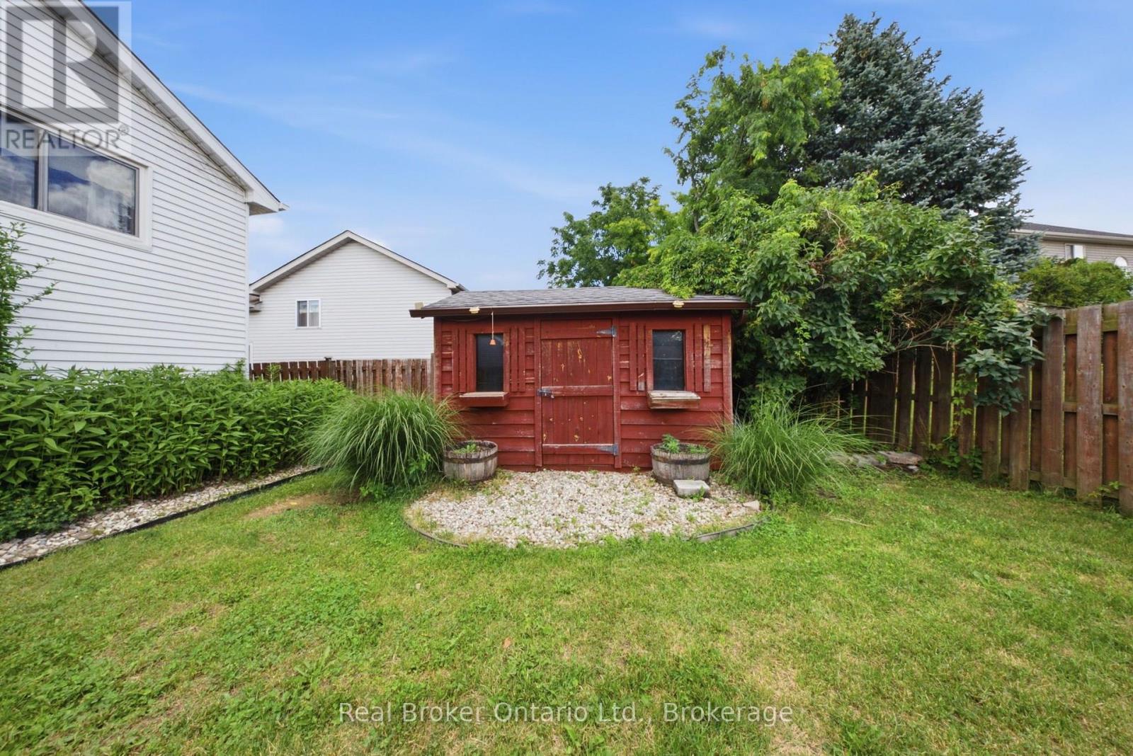 530 TRICO DRIVE - 30