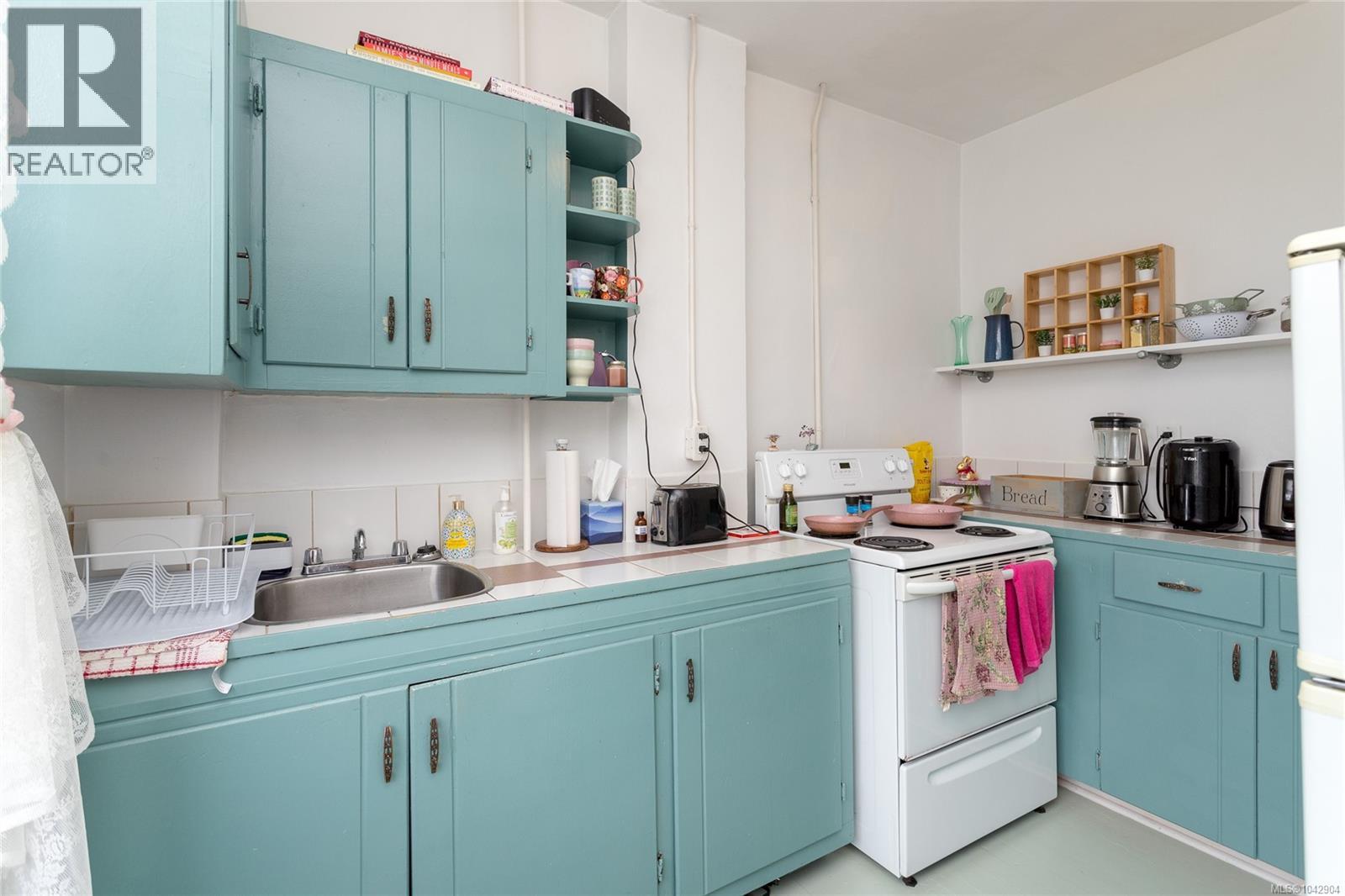 1106 Balmoral Rd - 22