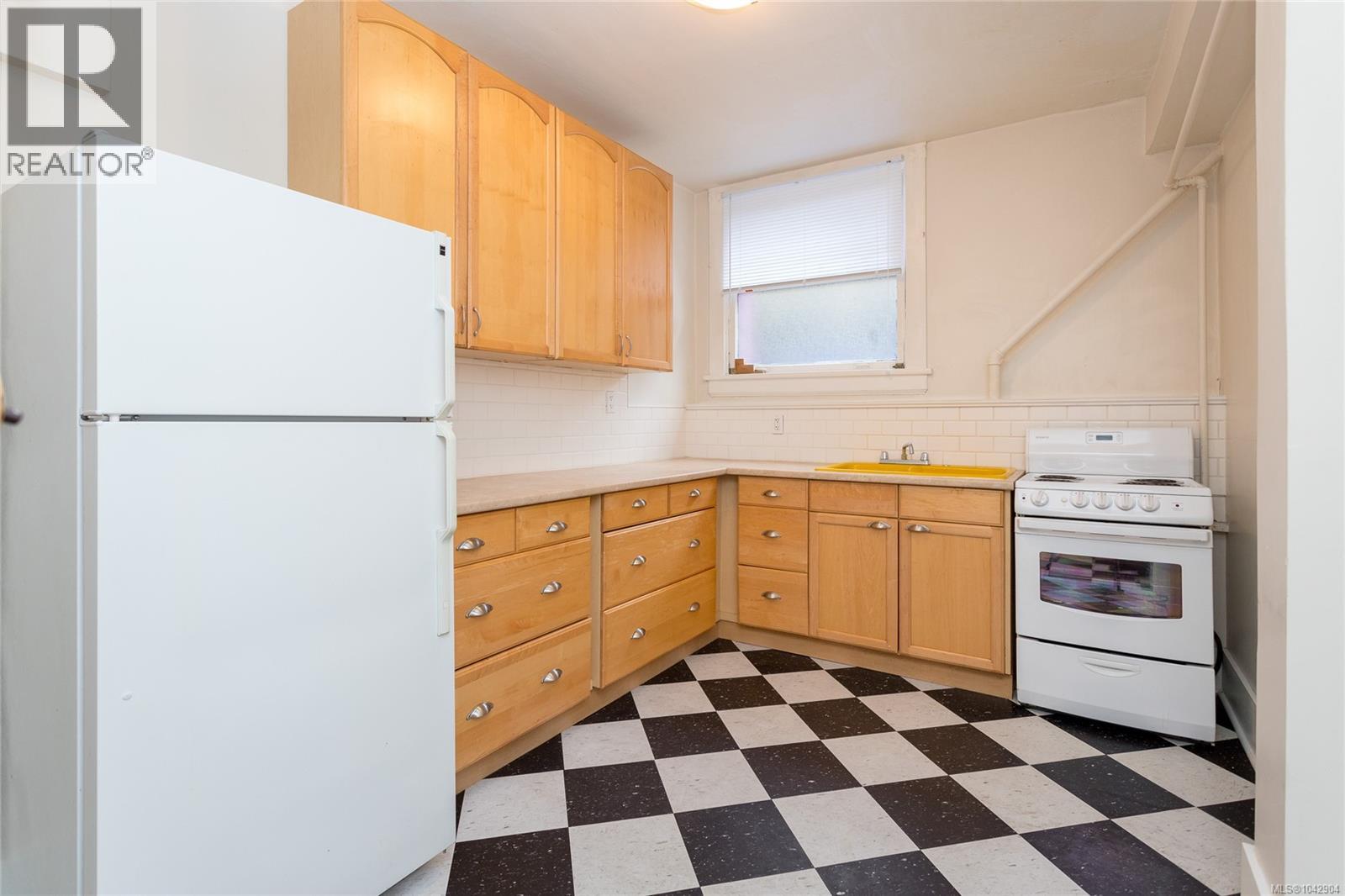 1106 Balmoral Rd - 29