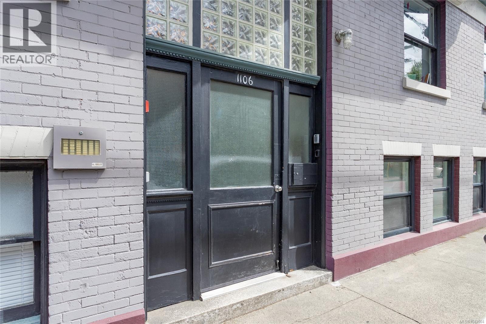 1106 Balmoral Rd - 3