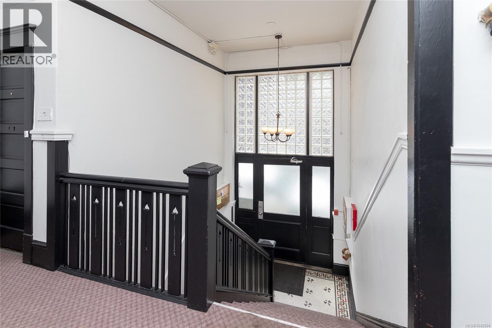 1106 Balmoral Rd - 5