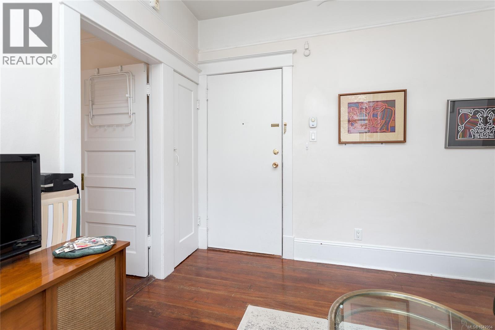 1106 Balmoral Rd - 6