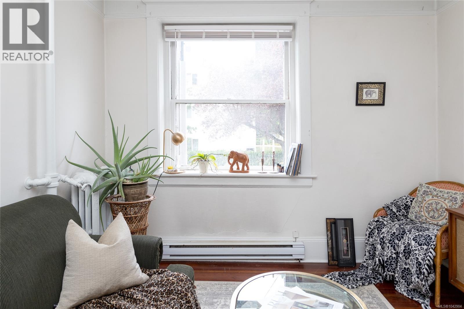 1106 Balmoral Rd - 9