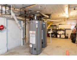 1106 Balmoral Rd, Victoria, BC V8T1B1 Photo 36